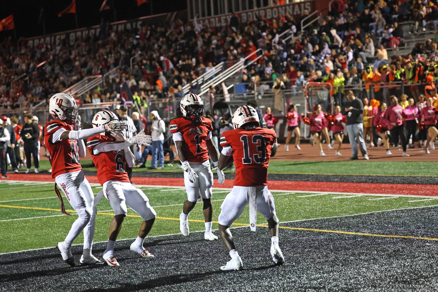 Bradley-Bourbonnais' LyZale Edmon (13) celebrates a touchdown with teammates during the Boilermakers' 41-6 victory over Crete-Monee on Friday, Sept. 5, 2025.