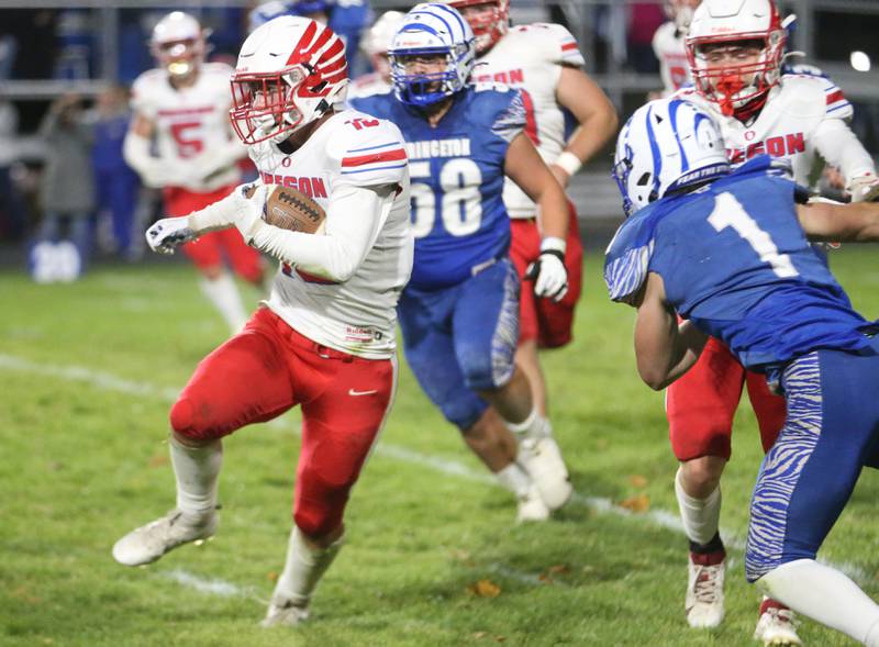 Oregon's Gavin Morrow sprints down the field on a run against Princeton during the Class 3A playoff game on Friday, Nov. 1, 2024 at Princeton High School.