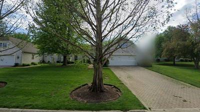 Single-family home sells for $425,000 in Sugar Grove