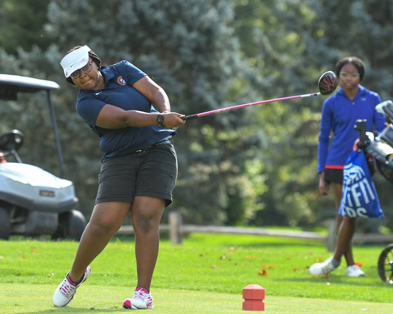 Sydney Wheeler of Romeoville hits a drive during the Southwest Prairie conference meet on Wednesday Sept. 24, 2025, held at Blackberry Oaks Golf course in Bristal.