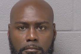 Crest Hill man charged with possessing 3 guns, fentanyl, cocaine