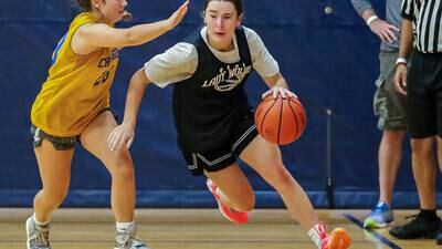 Girls basketball: Maggie Lewandowski, Oswego East hope a busy summer turns into a reversal of fortunes