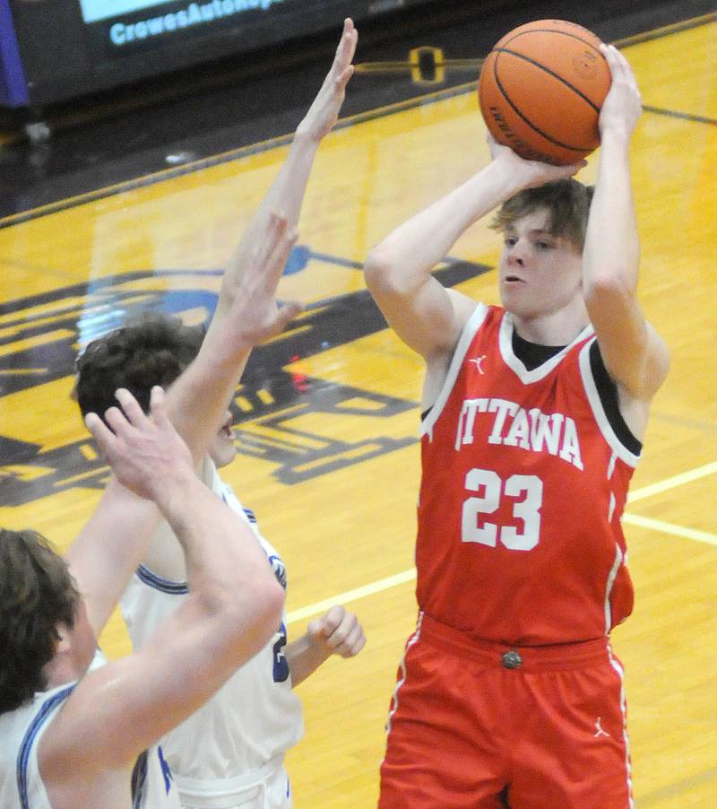Photos HinckleyBig Rock defeats Ottawa in Plano Christmas Classic Shaw Local
