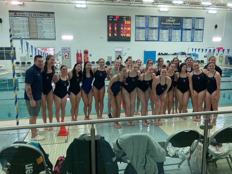 The Lemont girls swimming team.
