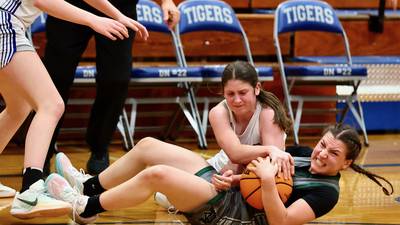 Photos: Thursday's Princeton Holiday Girls Tournament 