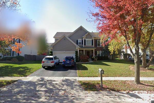 Single-family home sells in Algonquin for $531,500