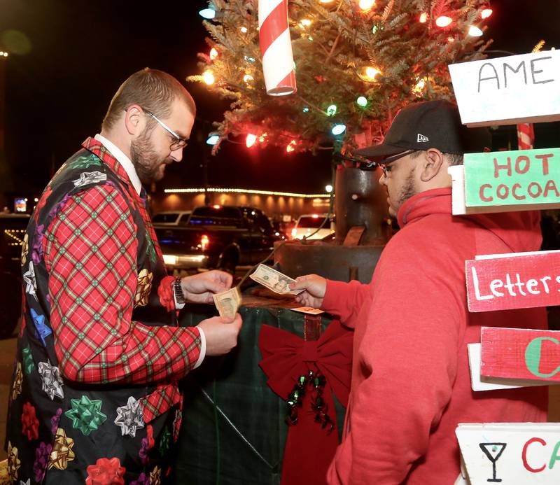 Photos Elburn Christmas Stroll Shaw Local