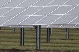 Maples Road Solar farm receives approval from Lee County Board