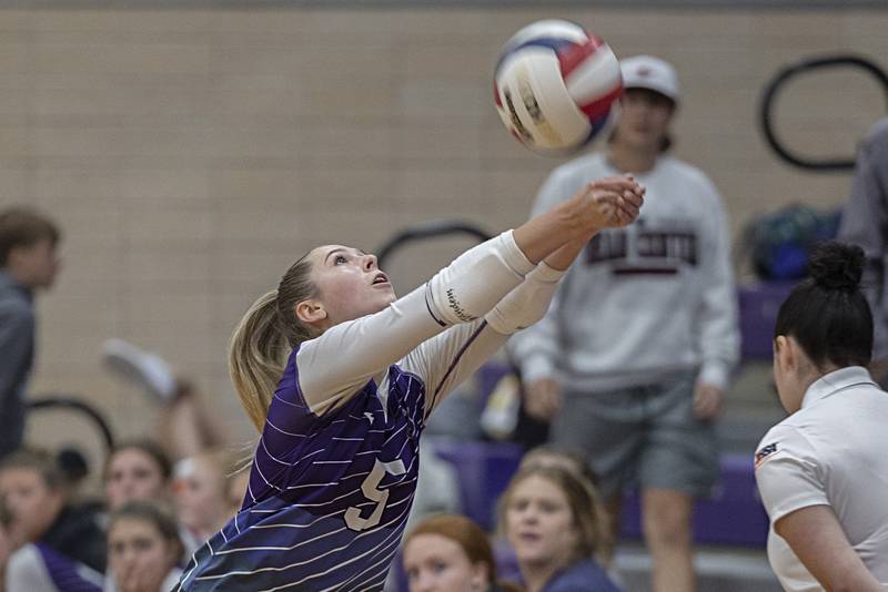 Dixon’s Morgan Hargrave plays a ball near the stands against Oregon Tuesday, Sept. 26, 2023 at Dixon High School.