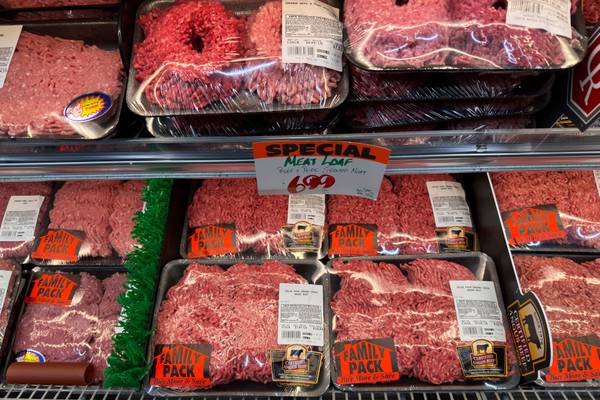 5 ways to celebrate Memorial Day weekend on a budget
