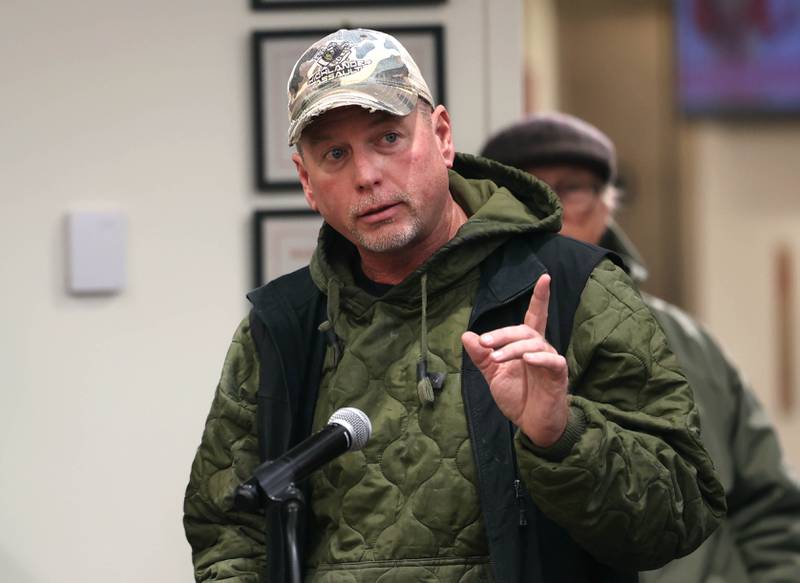 A deKalb citizen speaks Monday, Dec. 1, 2025, during public comment, voicing his disapproval of the proposed 560-acre Endeavour Energy data center during the Planning and Zoning Commission hearing at the DeKalb Public Library.