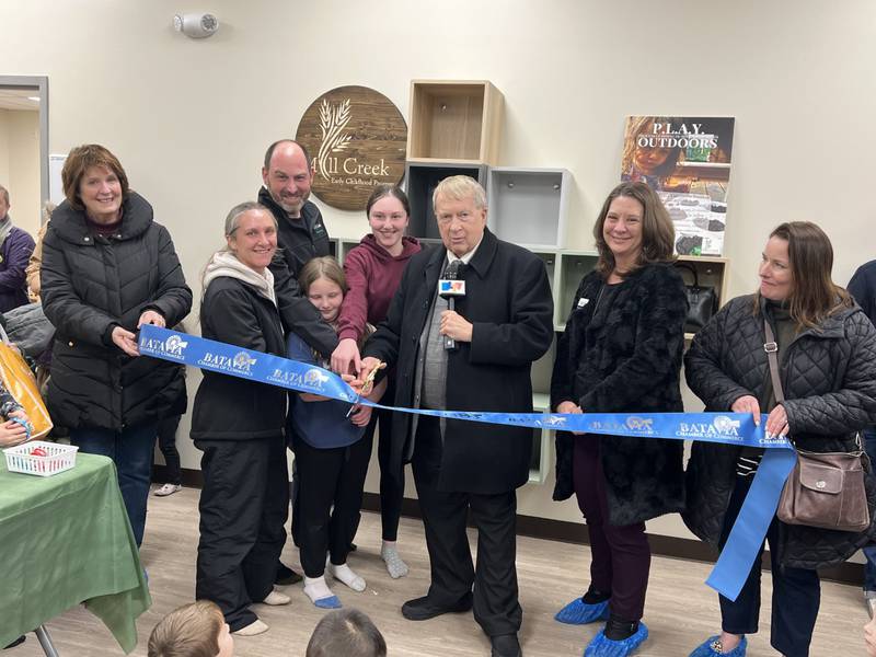 Mill Creek Early Childhood Program celebrated the opening of its second location with a ribbon cutting ceremony on Friday, January 20, 2023 alongside the Batavia Chamber of Commerce.