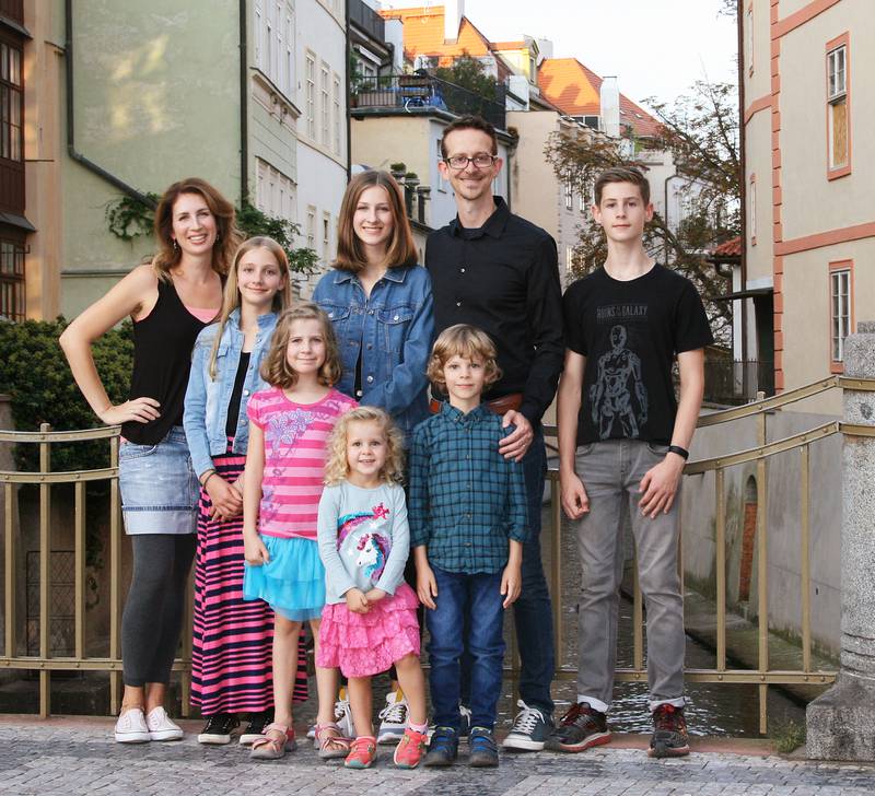 The missionary family of Matthew and Sara Titus and their six children in Prague, where they are serving as missionaries from Chapelstreet Church in Geneva. The family has been working with other churches and volunteers to set up apartments for Ukraine refugees fleeing the Russian invasion.