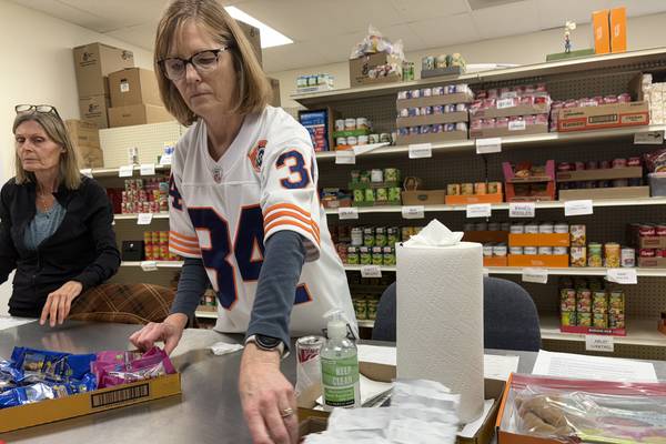 Amid SNAP uncertainty, McHenry County food pantries see uptick in demand, donations