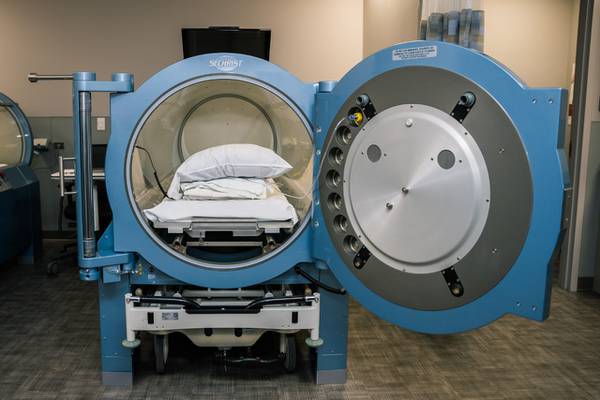 Silver Cross New Lenox wound care center earns 2 awards