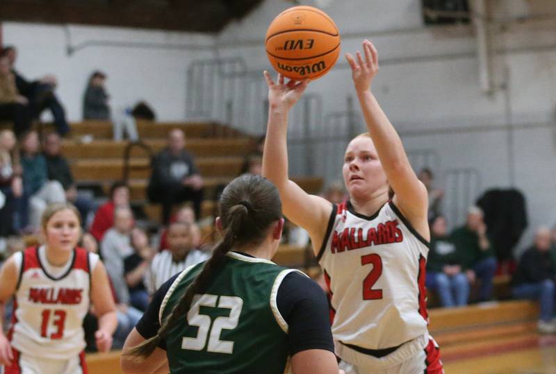 Henry-Senachwine's Brynna Anderson shoots a jump shot over St. Bede's Ava Balestri on Thursday, Jan. 30, 2025 at Henry-Senachwine High School.