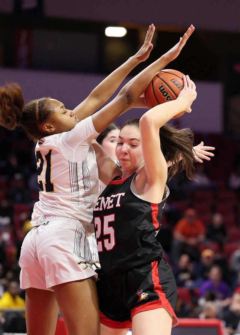 Benet Academy's Samantha Trimberger (25) tries to get a shot off as O'Fallon's Shannon Dowell (21) pressures her during the IHSA Class 4A girls basketball championship game at the CEFCU Arena on the campus of Illinois State University Saturday March 4, 2023 in Normal.