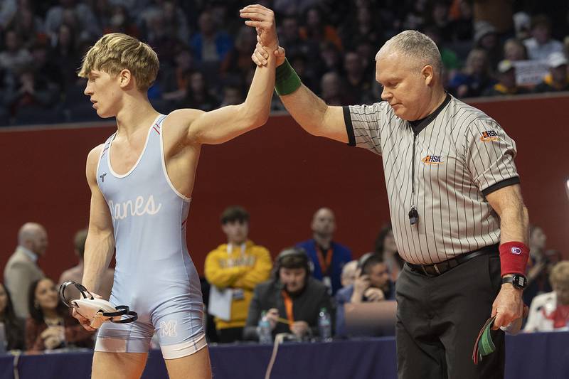 Marian Central’s Brayden Teunissen beats Vandalia’s Preston Waughtel in the 120 pound weight class of the 1A state individual wrestling finals Saturday, Feb. 22, 2025, at State Farm Center in Champaign.