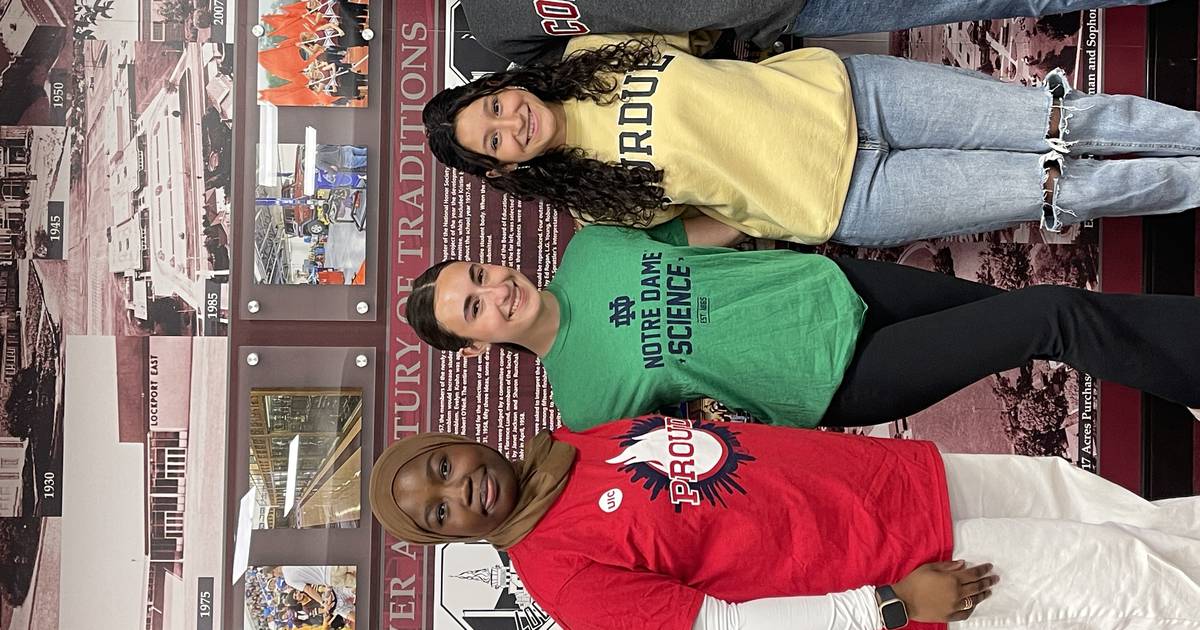 Lockport District 205 board bids farewell to student members