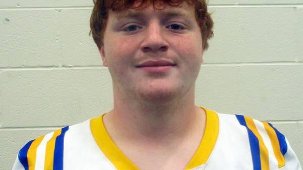 Jimmy Hillmann, now a two-way lineman, has huge hand in helping Lyons hold off Wheaton Warrenville South