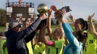 Girls soccer: Richmond-Burton seniors go undefeated in KRC, win conference tournament