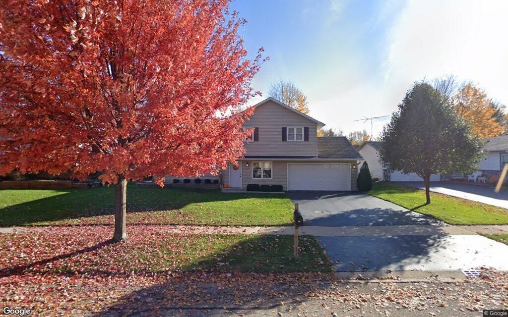 Single-family home in Cary sells for $348,000