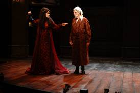 Review: Metropolis unwraps fresh ‘Christmas Carol’ twist in Arlington Heights