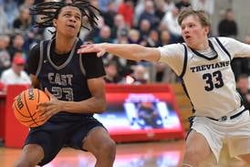 Photos: Oswego East vs. New Trier boys basketball at the When Sides Collide Shootout