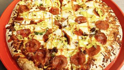 Downers Grove pizzeria supports local schools with fundraisers