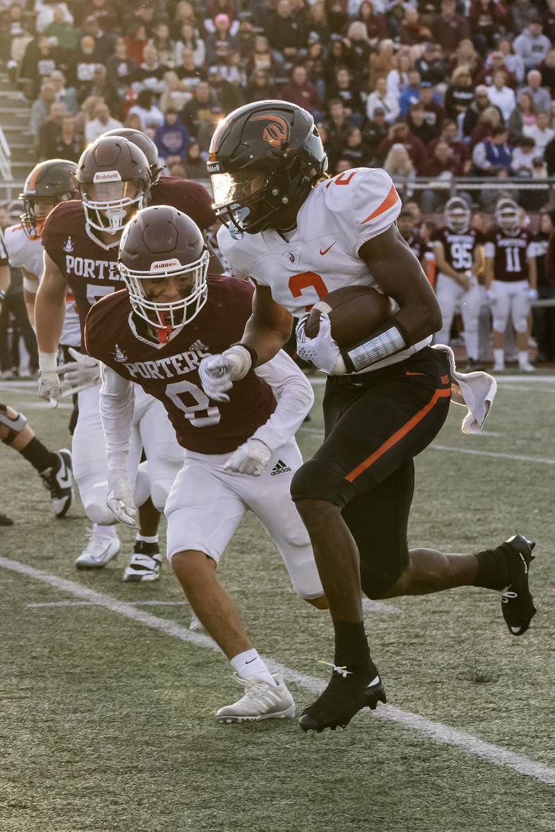 Lincoln-Way West's Jahan Abubakar runs during a varsity football game against Lockport at Lockport Township High School’s East Campus on Sept. 5, 2025.