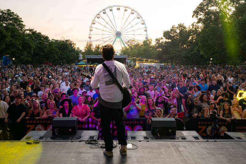 Brookfield Zoo Chicago's Roaring Nights summer concert series returns for 2026 with Melissa Etheridge, Blues Traveler and Nelly.