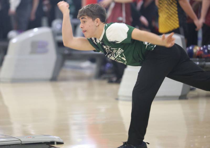 St. Bede's Damien Dissell, bowls on Friday, Jan. 16, 2026 at the Illinois Valley Super Bowl in Peru.
