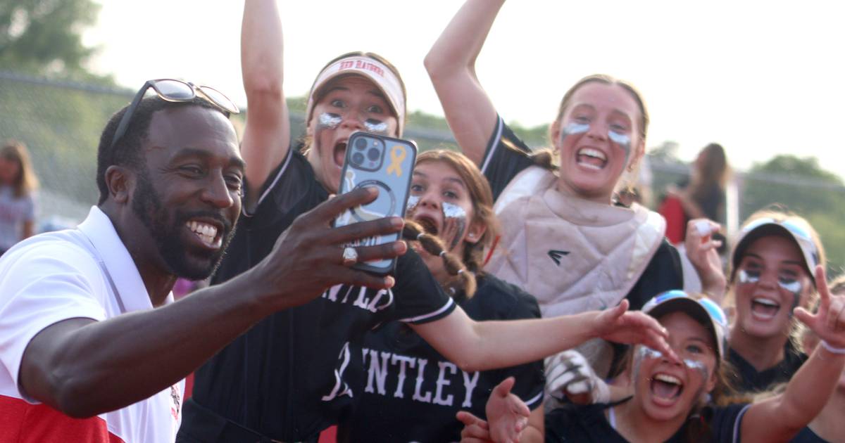 Northwest Herald All-Sports Award: Huntley makes it nine in a row