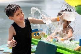 Photos: DeKalb County residents find ways to beat the heat