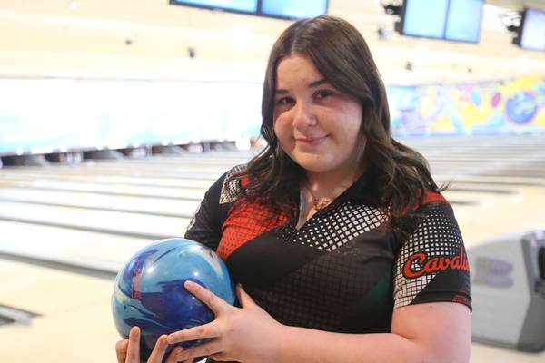 2025-26 NewsTribune Girls Bowler of the Year: La Salle-Peru’s Kamryn Oscepinski
