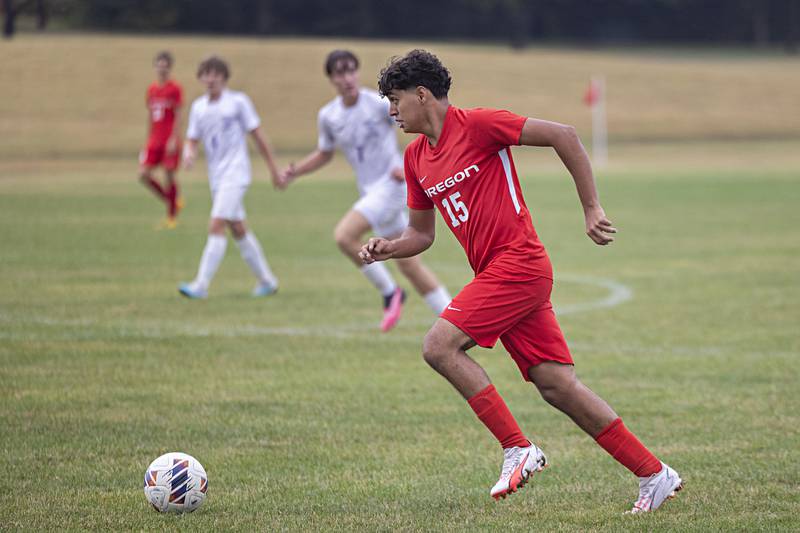 Oregon’s Steven Guardado looks to put a shot on goal against Dixon Monday, Sept. 11, 2023 in Oregon.