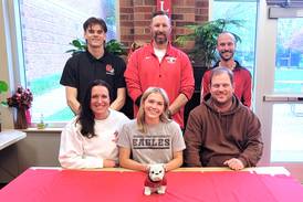 Streator’s Joey Puetz signs on with Benedictine