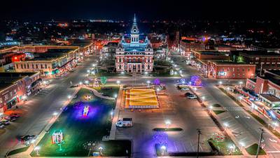 Visit Pontiac’s Hometown Holidays and shop downtown boutiques