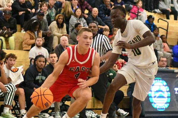 South Dakota commit Michael Nee, Glenbard East feel ‘sky is the limit,’ turn away Glenbard West