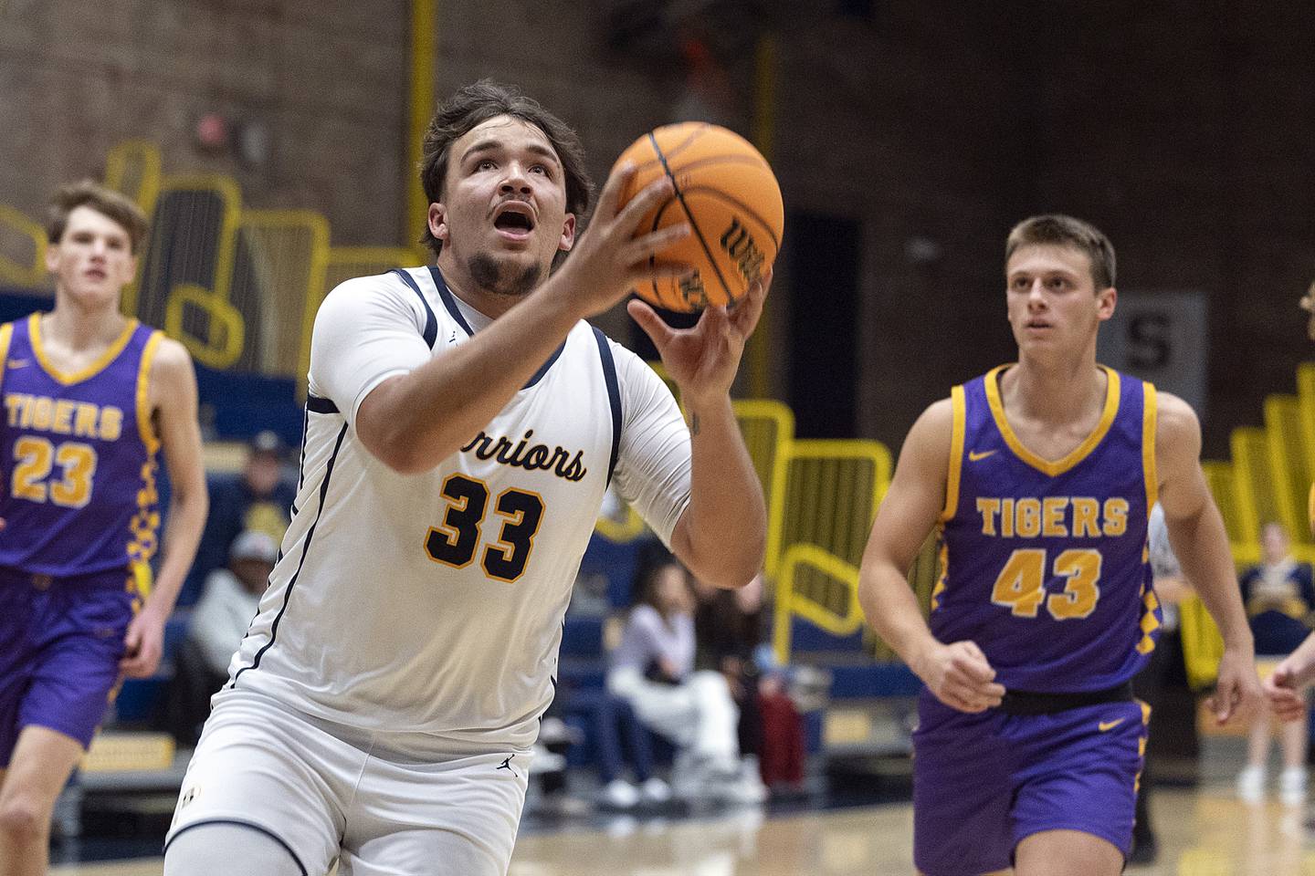 Sterling’s Maddux Osborn goes to the hoop against Sherrard Monday, Dec. 16, 2024, at Sterling High School.