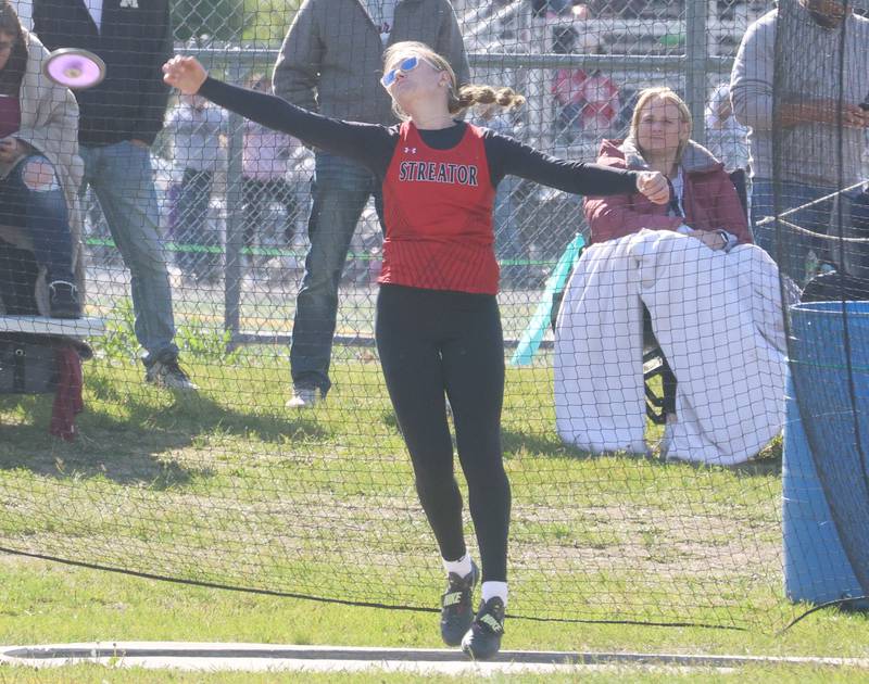 Streator's Kinslee Sweeden throws discus during the Class 2A Sectional track meet on Wednesday, May 13, 2026 in the Jeff Prusator Athletic Complex at Mendota High School.