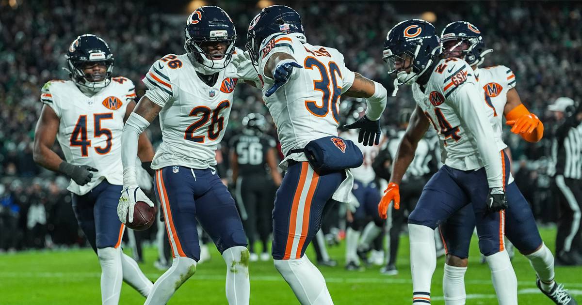 How the Chicago Bears found their killer instinct by stopping the Eagles’ tush push