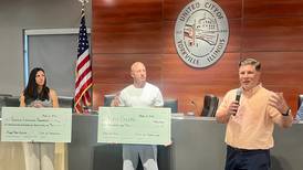 Golfer hits first-ever $10K hole-in-one sweepstakes at Yorkville Parks, Educational Foundation golf outing