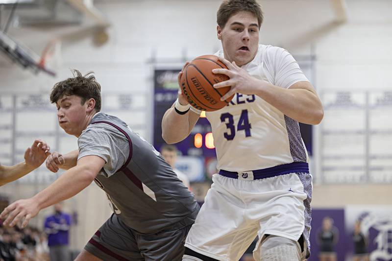 Dixon’s Matthew Warkins makes a move to the basket Tuesday, Dec. 20, 2022 against IVC.
