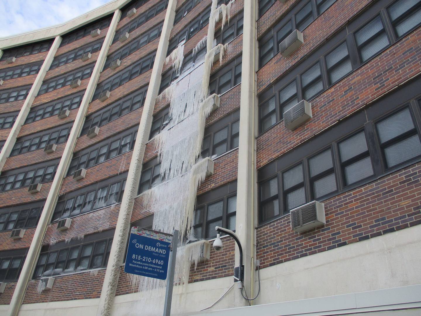 Two of the pipe bursts at John F. Kennedy Terrace in Joliet occurred on the fifth floor and another happened on the eighth floor. Dec. 27, 2022.