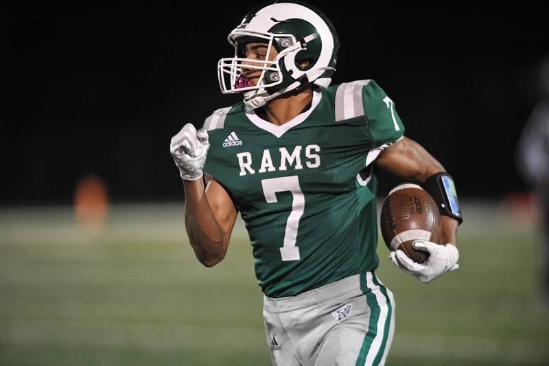 Grayslake Central's Kaiden Miller runs against Lakes in a football game in Grayslake on Friday, October 15, 2021.