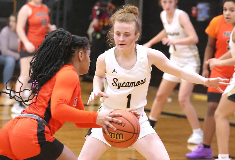 Sycamore's Mallory Armstrong plays defense against Freeport's Lexi Lacy during their Class 3A regional semifinal game Tuesday, Feb. 14, 2023, at Sycamore High School.