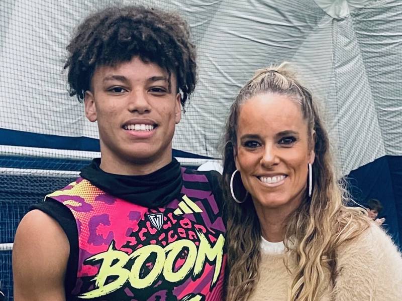 Geneva sophomore wide receiver Talyn Taylor, pictured with his mom Venus, head softball coach at North Central College, is up to 13 scholarship offers.
