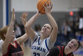 Newman uses huge run to pull away from Fulton