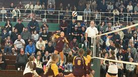 Richmond-Burton unable to complete comeback against Rockford Christian, falls in IHSA Class 2A sectional final